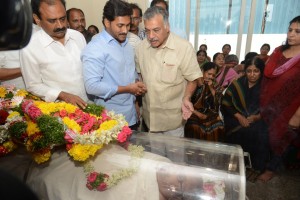 Celebrities Condolence to C Narayana Reddy