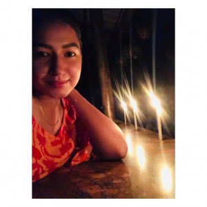 Celebrities photos with Diya and Torchlights to stand united against Corona