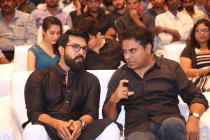 Kaadhali Audio Launch