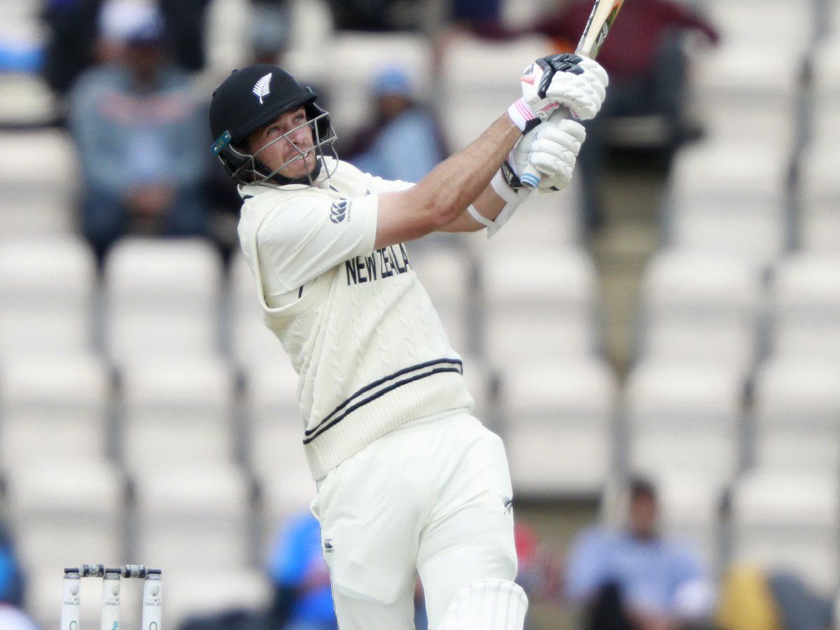 WTC final: Tim Southee injures fan with his huge six