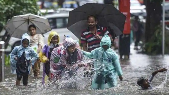 Red alert for 4 Districts of Tamilnadu says met department