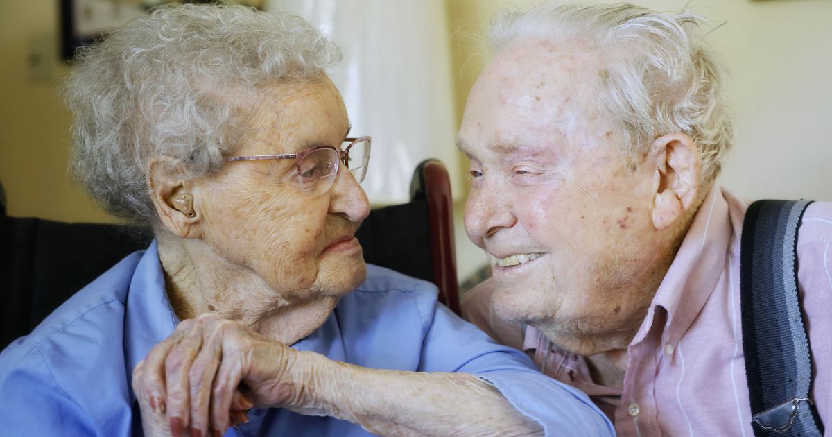 couple both aged 100 years passed away just hours apart